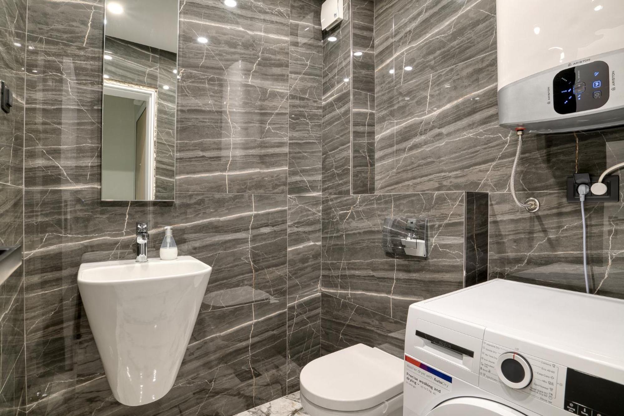 Ap Royal Oak - 2 Bedroom Apartment In Budva Luaran gambar