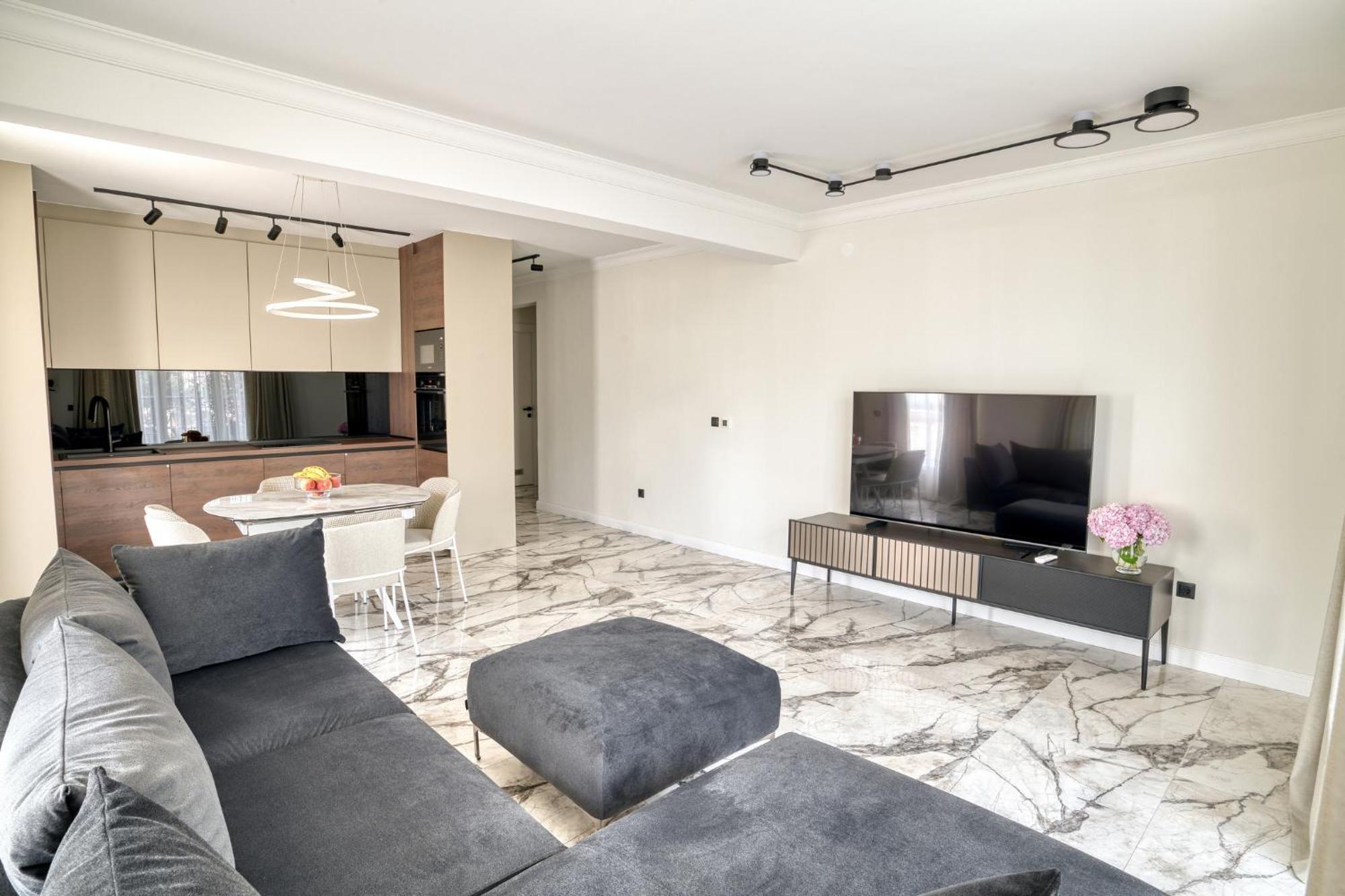 Ap Royal Oak - 2 Bedroom Apartment In Budva Luaran gambar